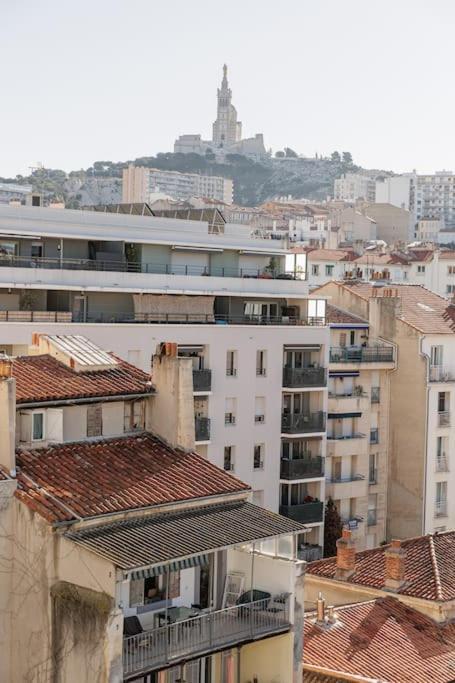 Plage Des Catalans/Vieux Port マルセイユ エクステリア 写真